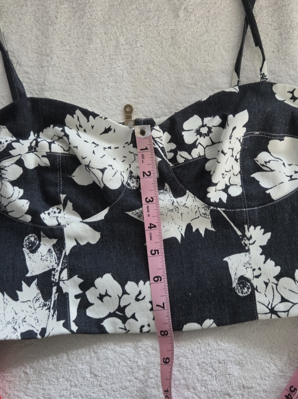 L'AGENCE Black and White Floral Bustier Crop Top - Picture 8 of 9